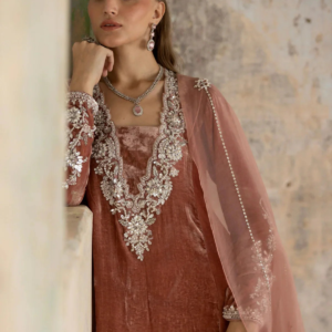 Irsa Pink Signature Velvet